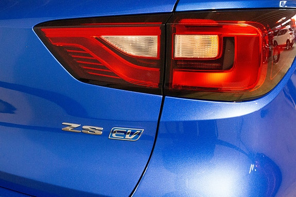 MG ZS EV 15 of 30
