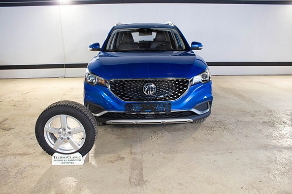 MG ZS EV 9 of 30