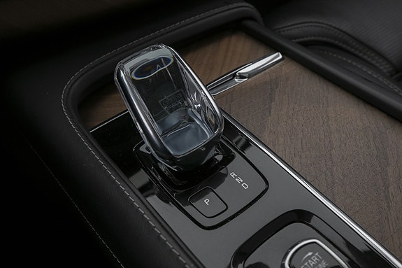 Volvo XC90 12 of 14
