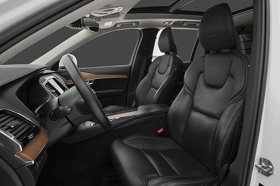 Volvo XC90 8 of 14