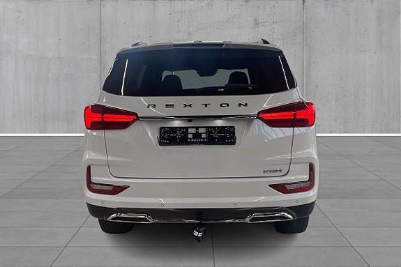 KGM Rexton 4 of 29