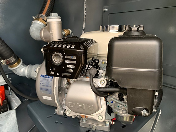 Fuel Proof 8000 Liter Dieselvogn For Traktor Med 1000 Liter Adblue Med Pumpepakker ST030 og AB013 29 of 30