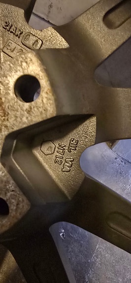 Product image 9 of 10