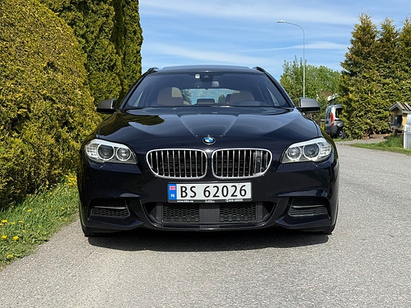 BMW M550d 2 of 5