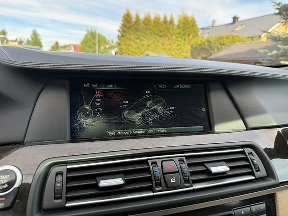 BMW M550d 26 of 30