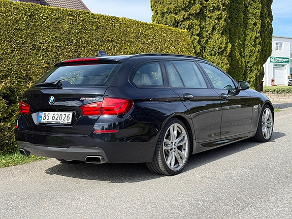 BMW M550d 5 of 5