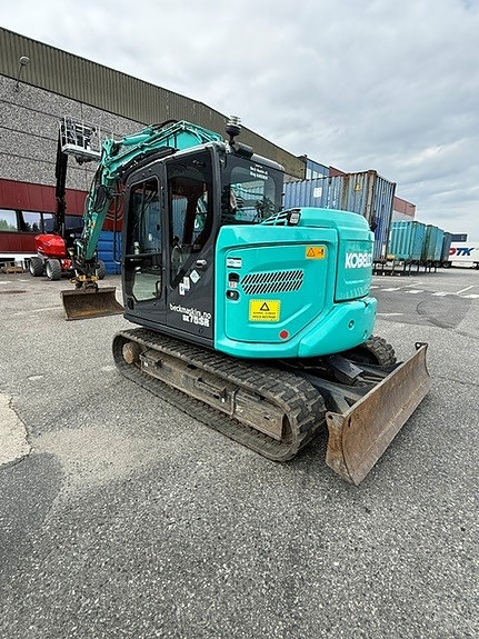 Kobelco SK75SR-7 3 of 11