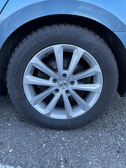 Volkswagen Passat 5 of 5