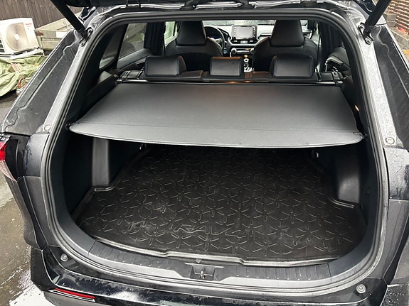 Toyota RAV4 15 of 30