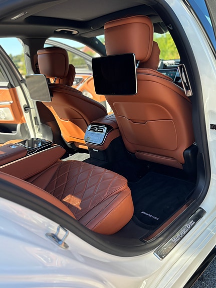Mercedes-Benz S500 6 of 18
