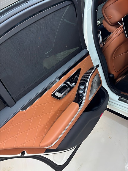 Mercedes-Benz S500 10 of 18