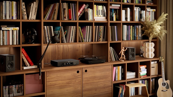 Hegel H150 integrert forsterker i moderne stue.