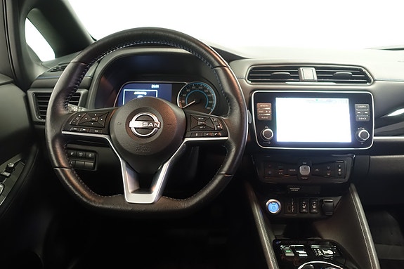 Nissan Leaf 19 of 23