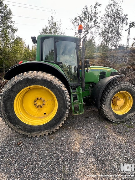 John Deere 7530 premium