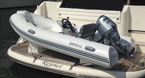 BRIG Falcon 330T Deluxe, En rå tøff og ekte BRIG RIB med Mercury F10/15hk EFI 2 of 5