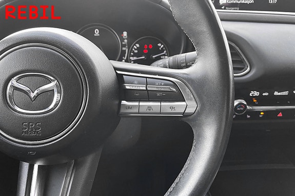 Mazda CX-30 14 of 21