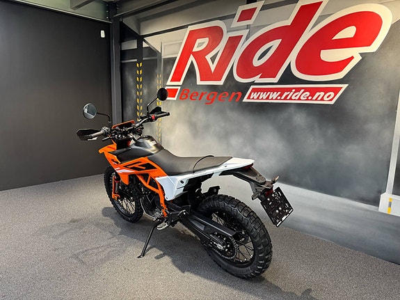 KTM 390 Enduro R 9 of 15