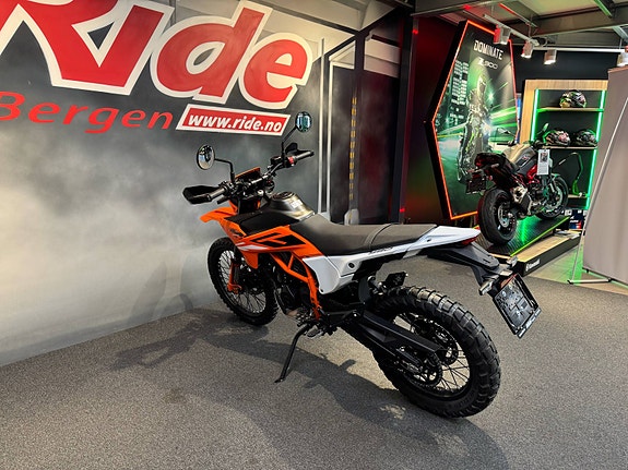 KTM 390 Enduro R 13 of 15