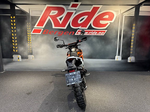 KTM 390 Enduro R 10 of 15