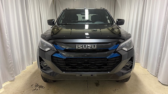 Isuzu D-max 3 of 5