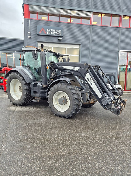 Valtra T 234 Versu 2017, kr 899 000,-