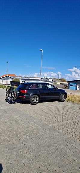 Audi Q7 3 of 30