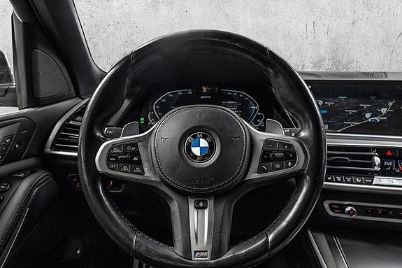 BMW X5 21 of 30