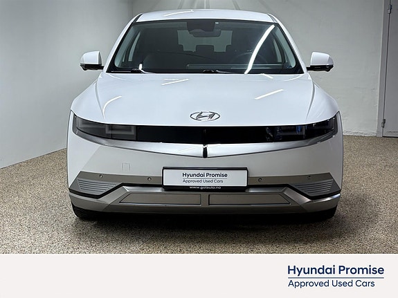 Hyundai Ioniq 5 3 of 30