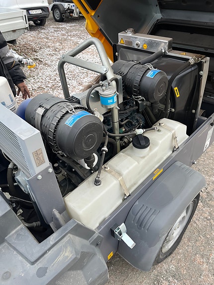 Atlas Copco XAS68 med etterkjøler 7 of 8