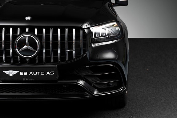 Mercedes-Benz GLS63 8 of 30