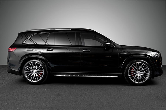 Mercedes-Benz GLS63 3 of 30