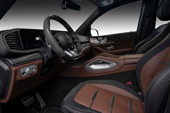 Mercedes-Benz GLS63 15 of 30