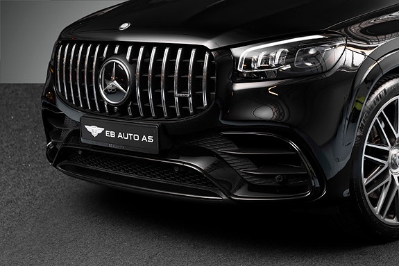 Mercedes-Benz GLS63 6 of 30