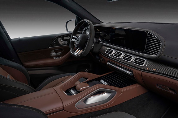 Mercedes-Benz GLS63 16 of 30