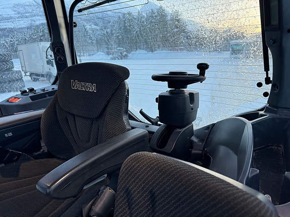 Valtra T235 2021, kr 1 390 000,-