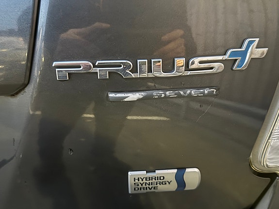 Toyota Prius+ Seven 16 of 24