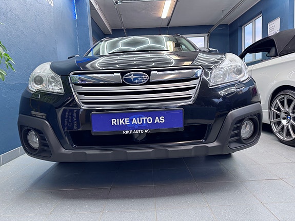 Subaru Outback 3 of 5
