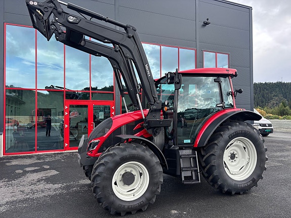Valtra A105 H4 2025, kr 799 000,-