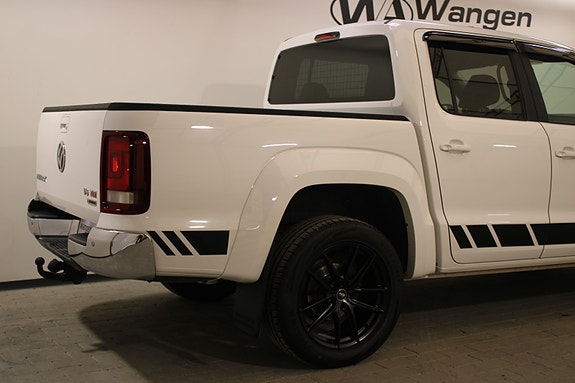 Volkswagen Amarok 7 of 30