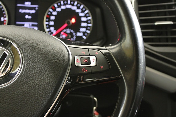 Volkswagen Amarok 29 of 30