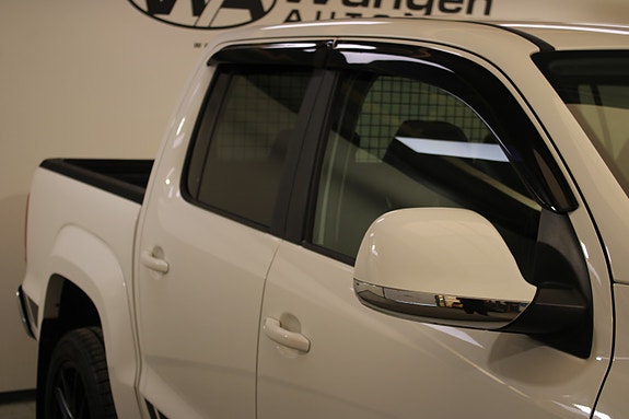 Volkswagen Amarok 12 of 30