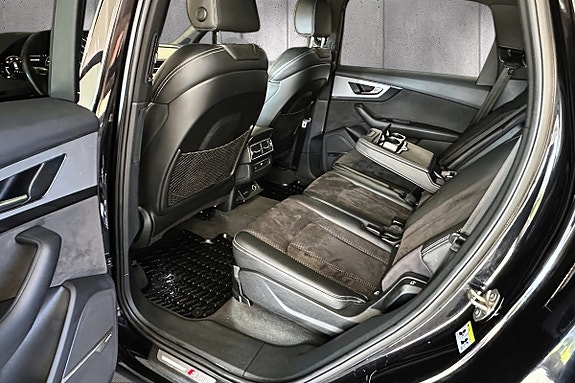 Audi Q7 23 of 30
