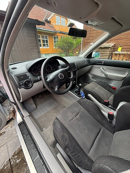 Volkswagen Golf IV 10 of 13