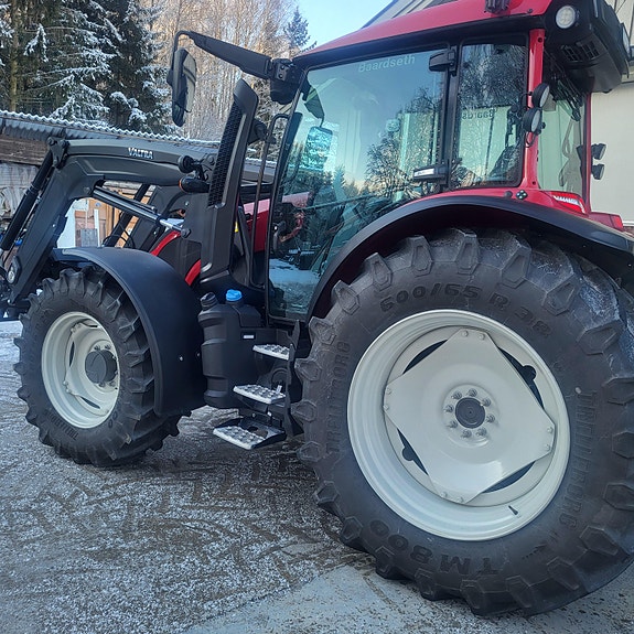 Valtra G 125 Aktiv 2024, kr 1 025 000,-