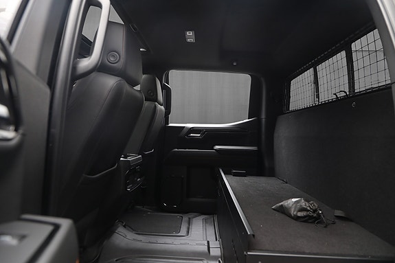 GMC Sierra 7 of 30