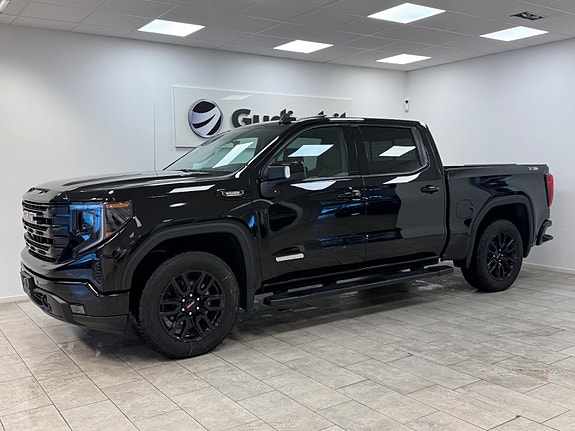 GMC Sierra 4 of 5