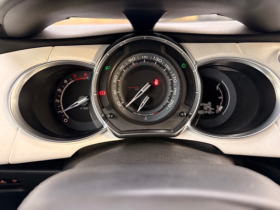 Citroen DS3 13 of 13