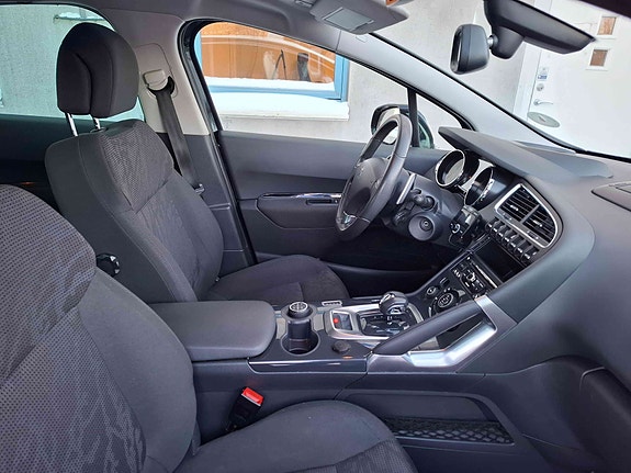Peugeot 3008 23 of 30