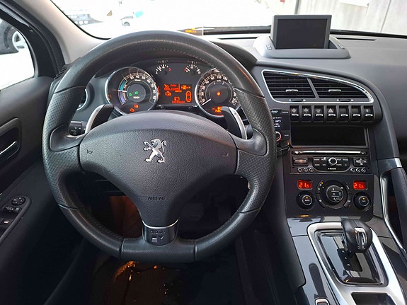Peugeot 3008 21 of 30