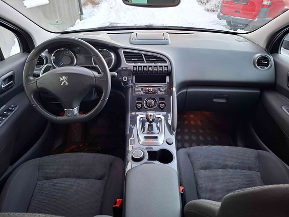 Peugeot 3008 13 of 30